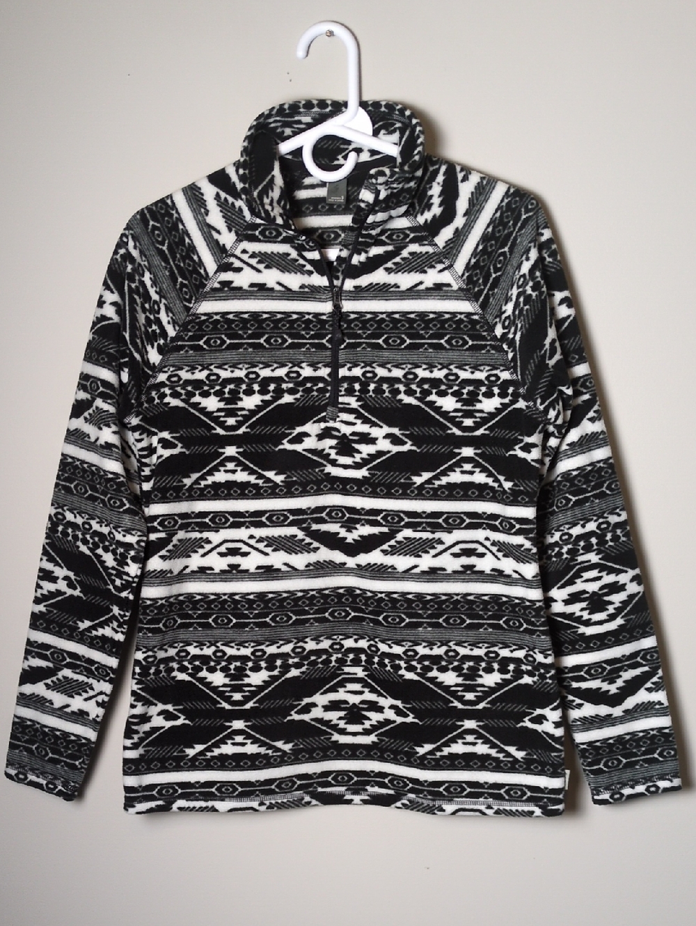 Women’s Eddie Bauer Fleece Quarter Zip Size Small